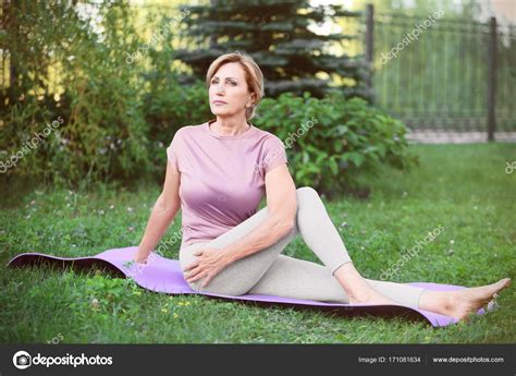 MATURE YOGA PORN